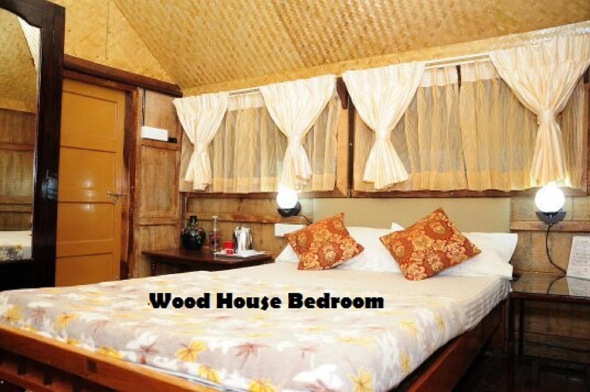 Green Ark Resorts Thekkady Oda fotoğraf