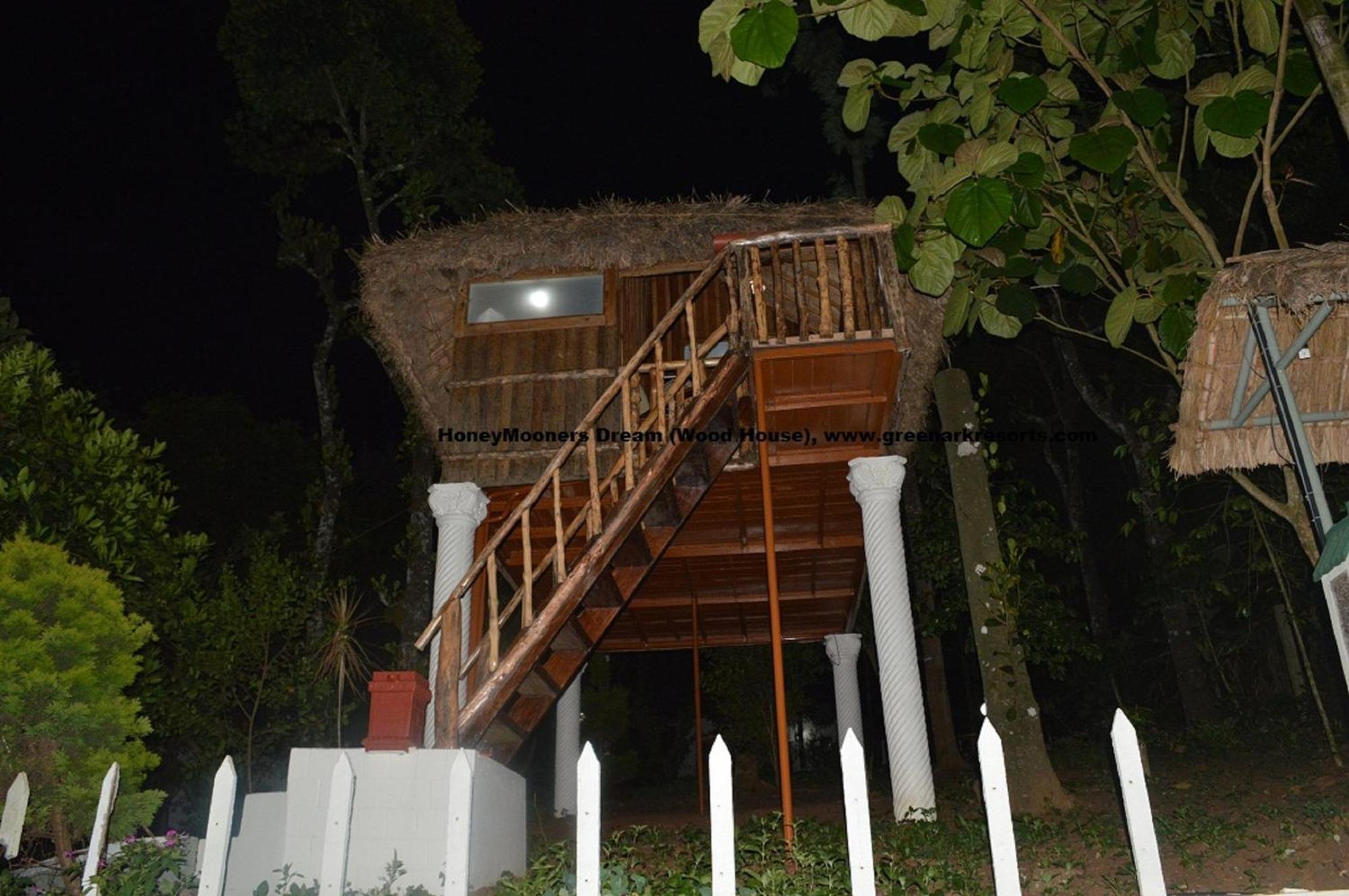 Green Ark Resorts Thekkady Oda fotoğraf